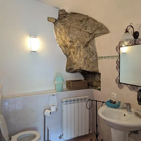 شقة Borgata Tre Molini In Historical Mill With Pool 5 Min Car From سان بارتولومِيو آل ما